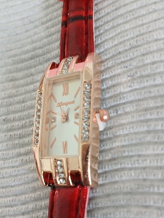 Red Crystal Accent Women\'s Leather Strap Watch main image 8
